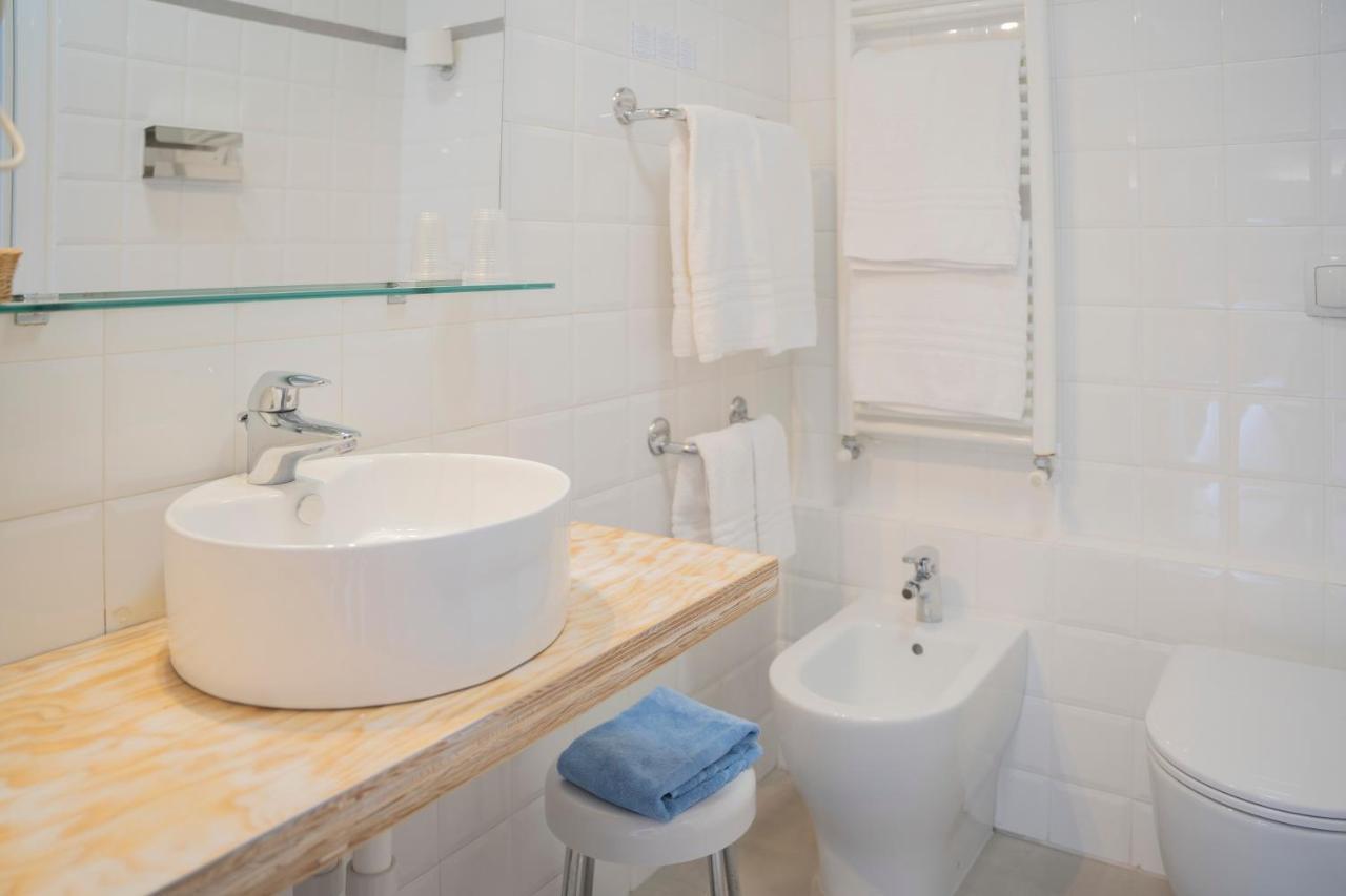 Albergo Celeste Sestri Levante Eksteriør billede