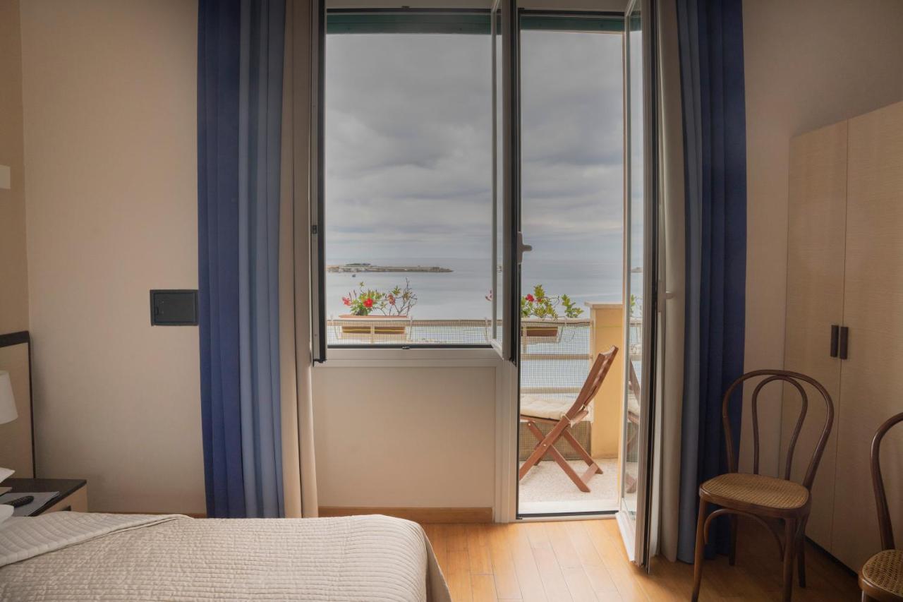 Albergo Celeste Sestri Levante Eksteriør billede